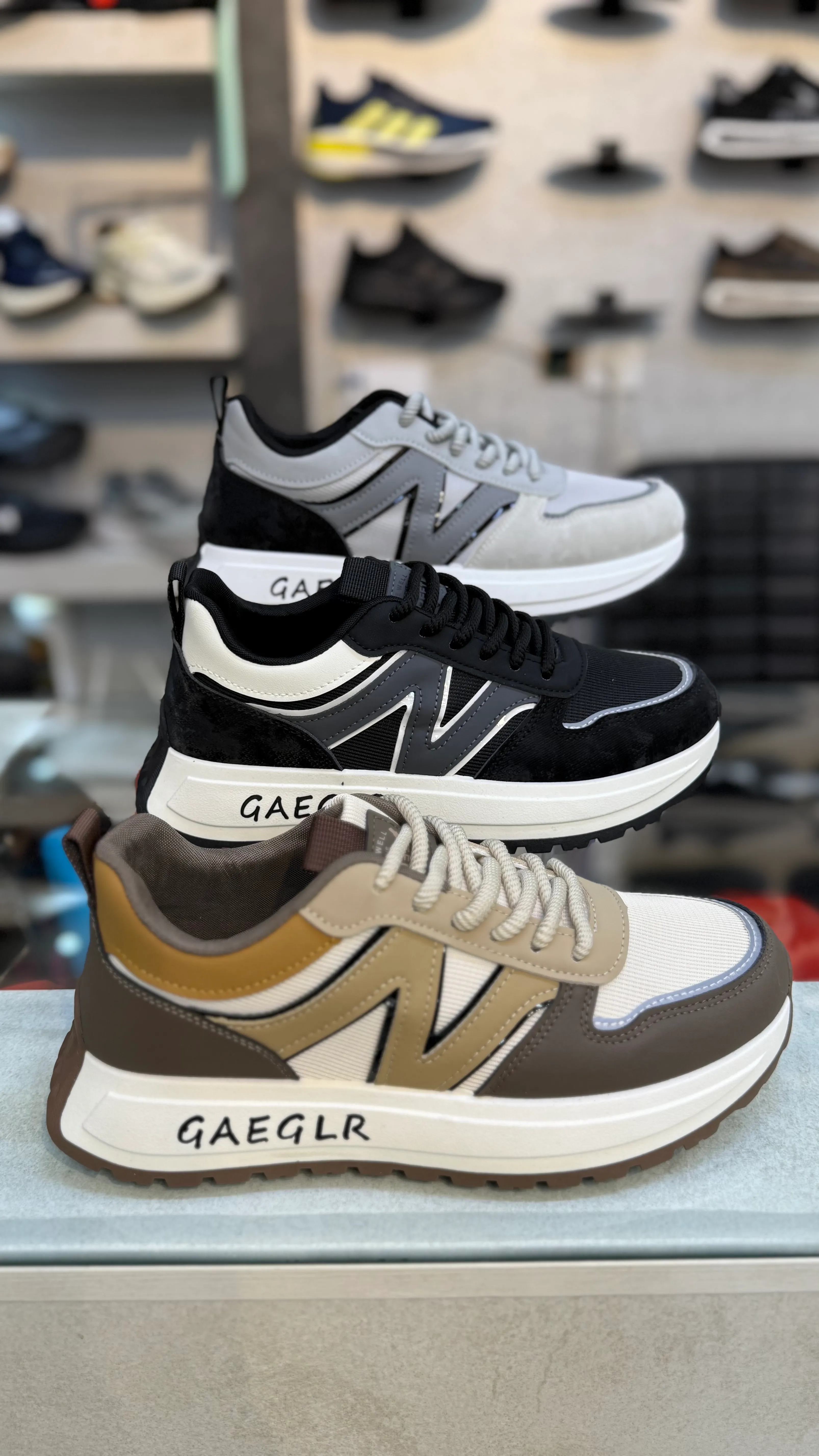 New Balance style sneakers GAEGLR three-color front view – Shafagine.ir